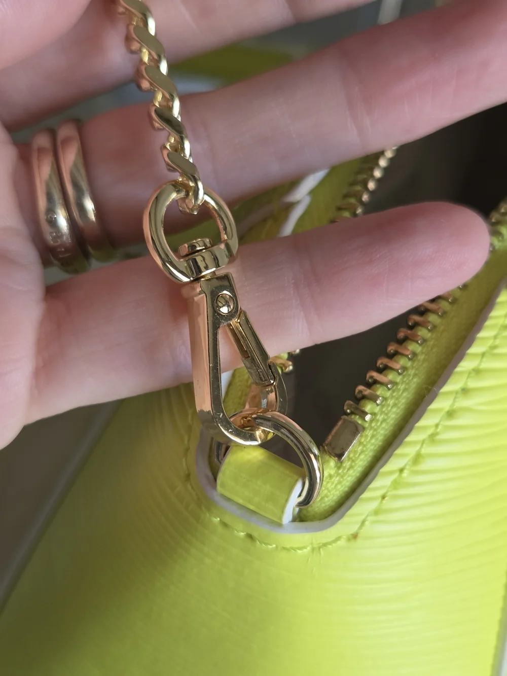 Ted Baker London NWT Bow Micro Leather Tote Bag Neon Yellow Lime Crossbody